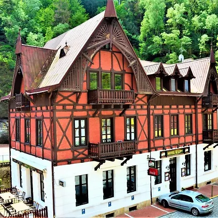 U Lipy Hřensko
