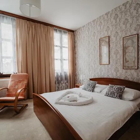 U Lipy Hotel Hrensko